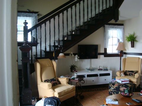 md 303wcouncil LivingRoom2