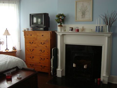 md 303wcouncil MasterBedroom2