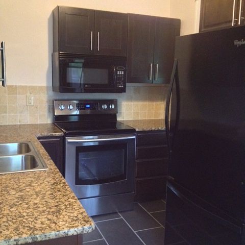 md KitchenStoveMicrowave invrt