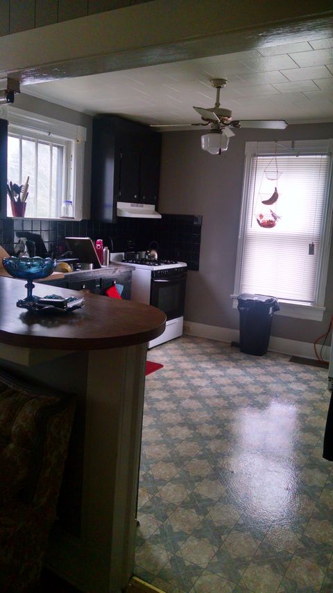 md 700 Kitchen2